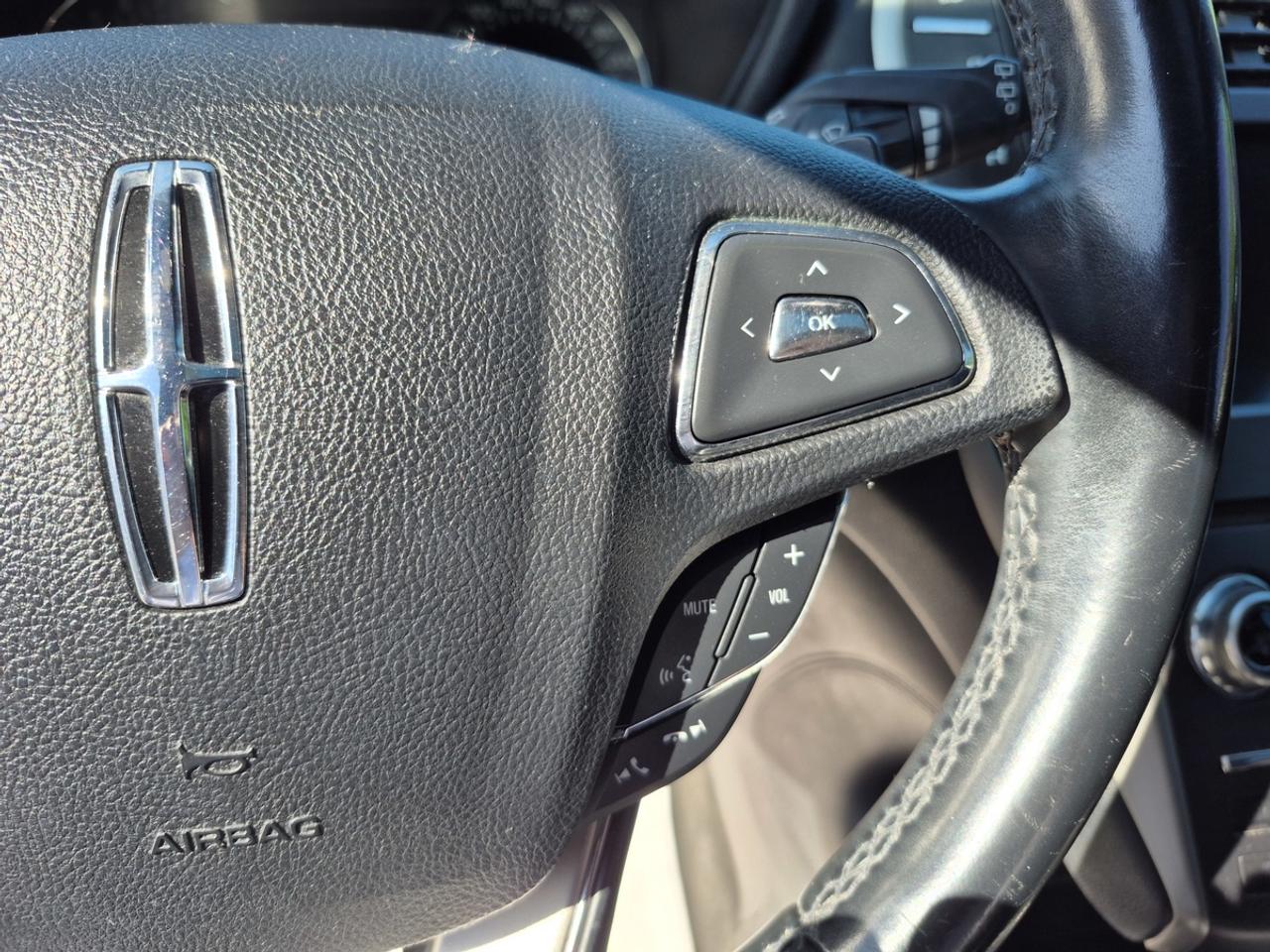 2016 Lincoln MKC Reserve Photo