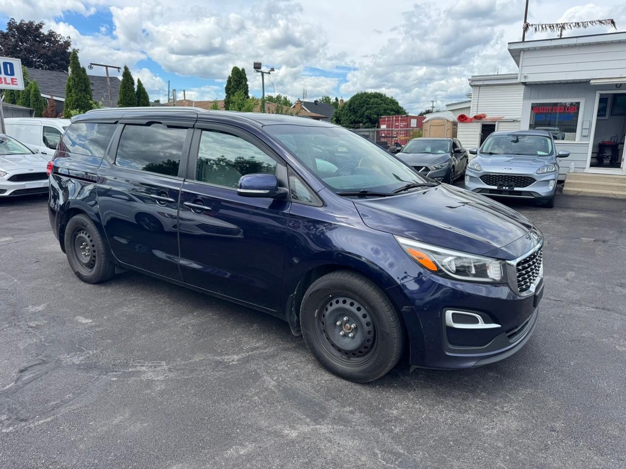 2019 Kia Sedona LX Photo