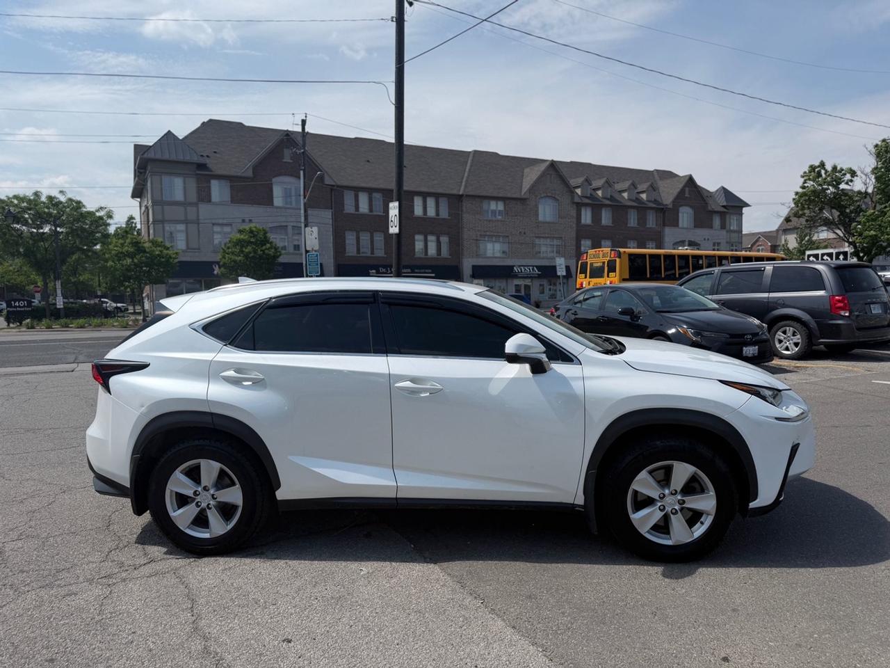 2018 Lexus NX 300 e Photo