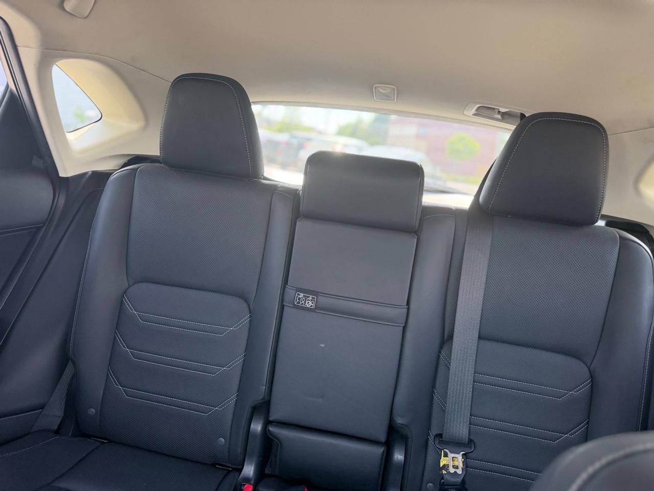 2018 Lexus NX 300 e Photo