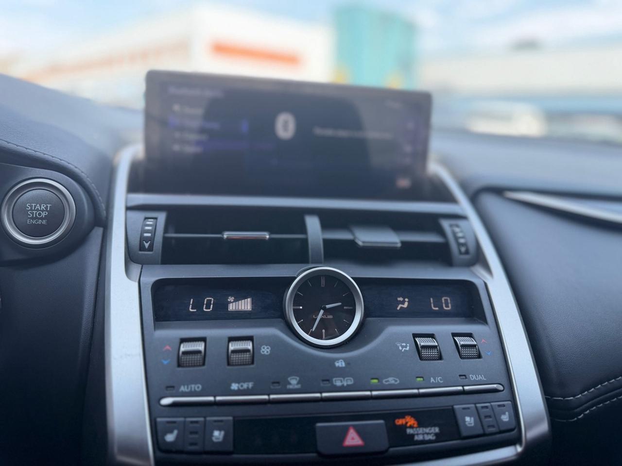 2018 Lexus NX 300 e Photo