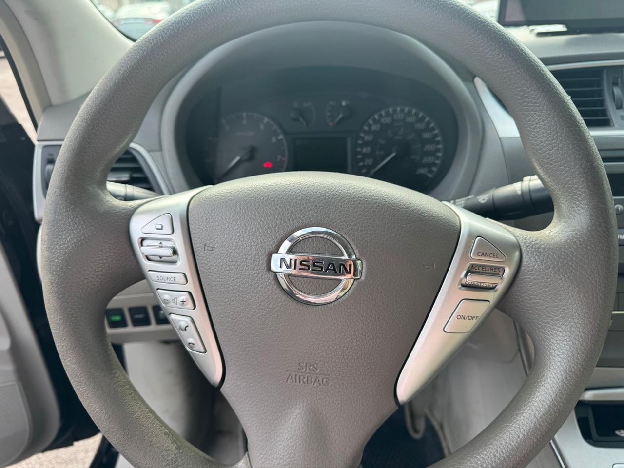 2013 Nissan Sentra SV Photo