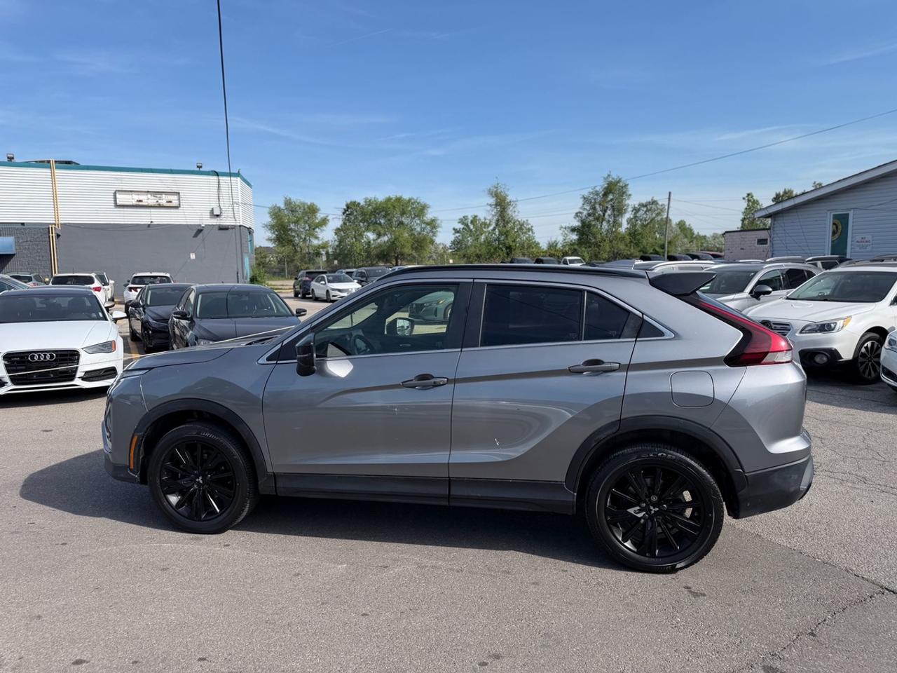2025 Mitsubishi Eclipse Cross LE Photo