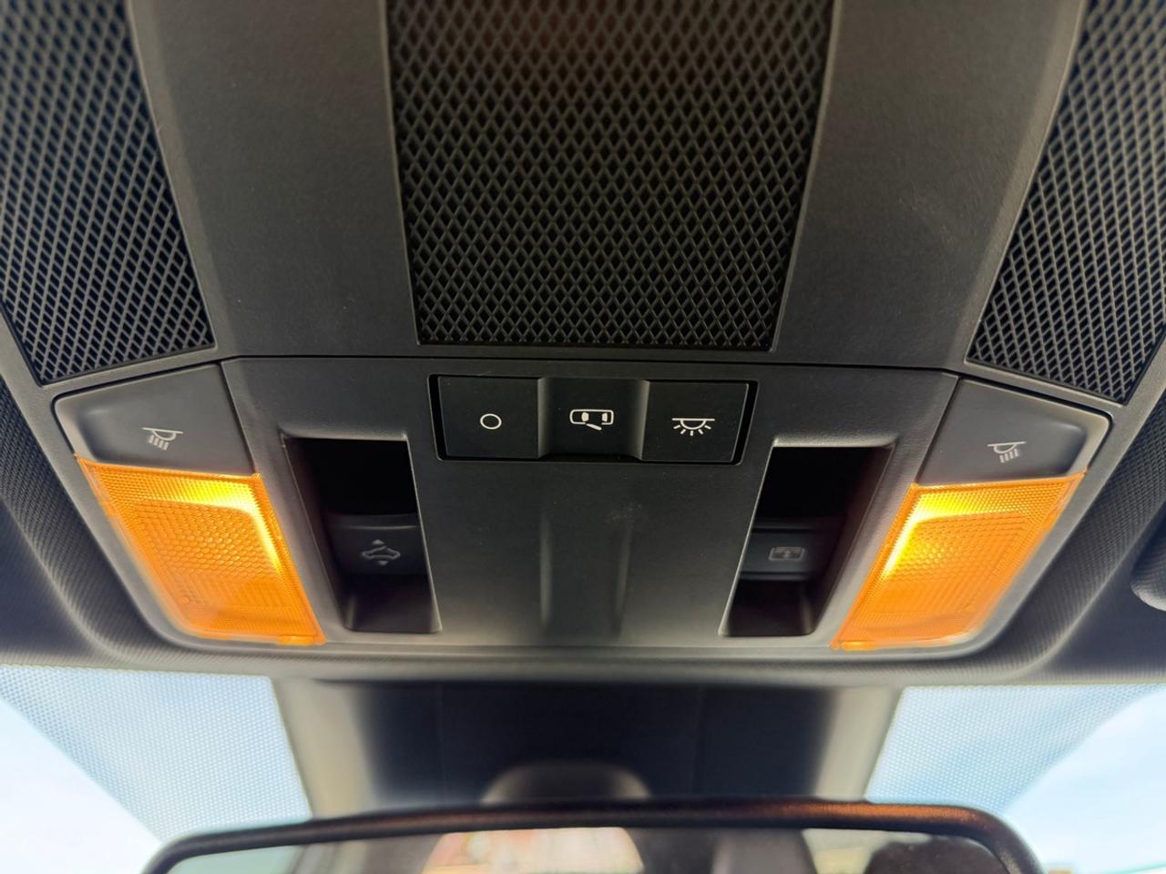2025 Mitsubishi Eclipse Cross LE Photo