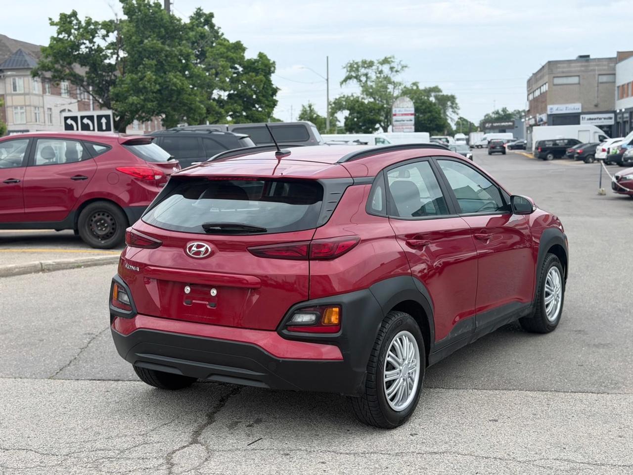 2021 Hyundai KONA SE Photo
