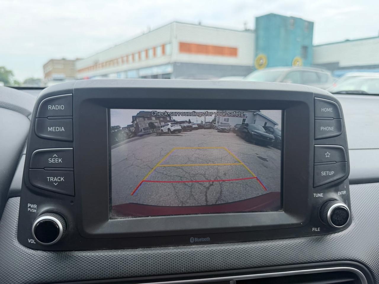 2021 Hyundai KONA SE Photo