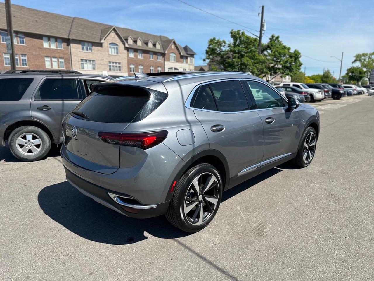 2021 Buick Envision ESSENSE Photo3