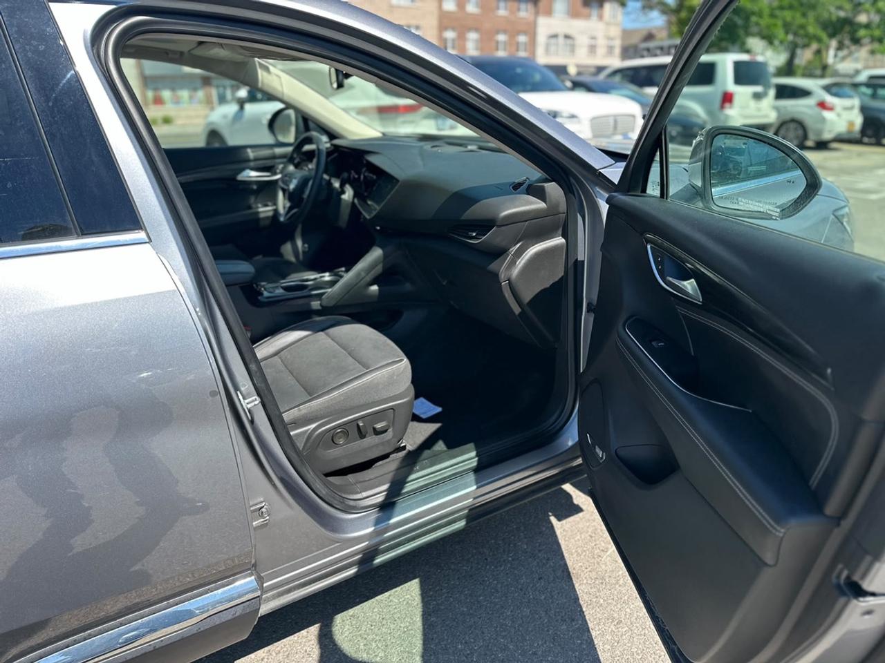 2021 Buick Envision ESSENSE Photo