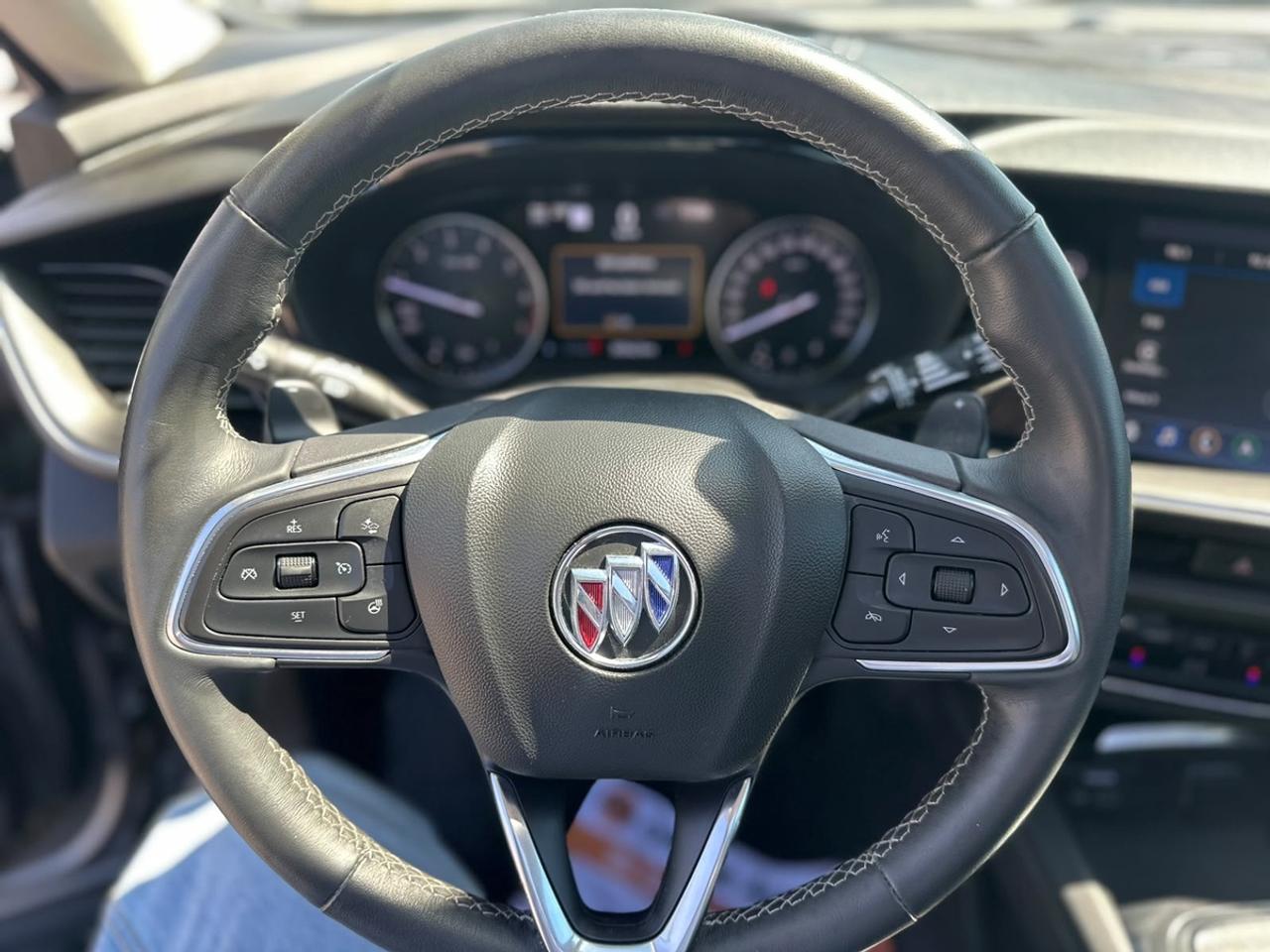 2021 Buick Envision ESSENSE Photo