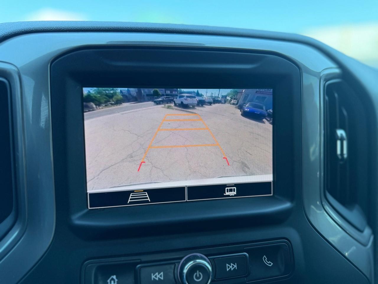 2022 Chevrolet Silverado 1500 Custom Photo