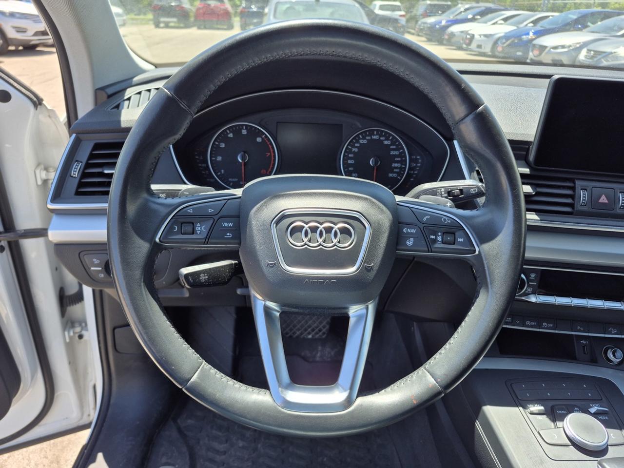 2019 Audi Q5 PREMIUM Photo