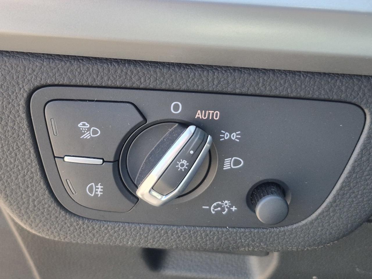 2019 Audi Q5 PREMIUM Photo