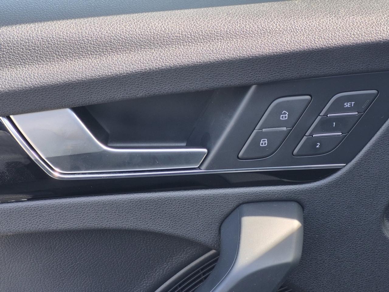2020 Audi Q5 Technik Photo