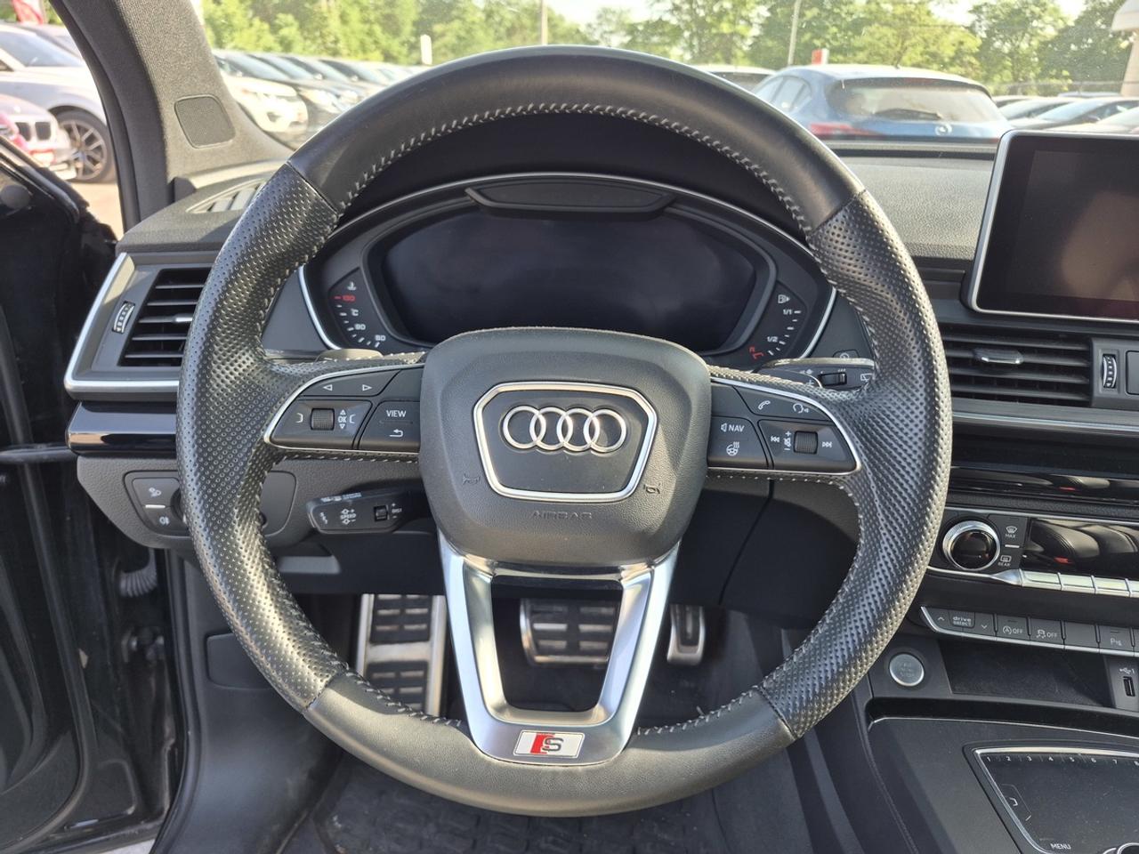 2020 Audi Q5 Technik Photo