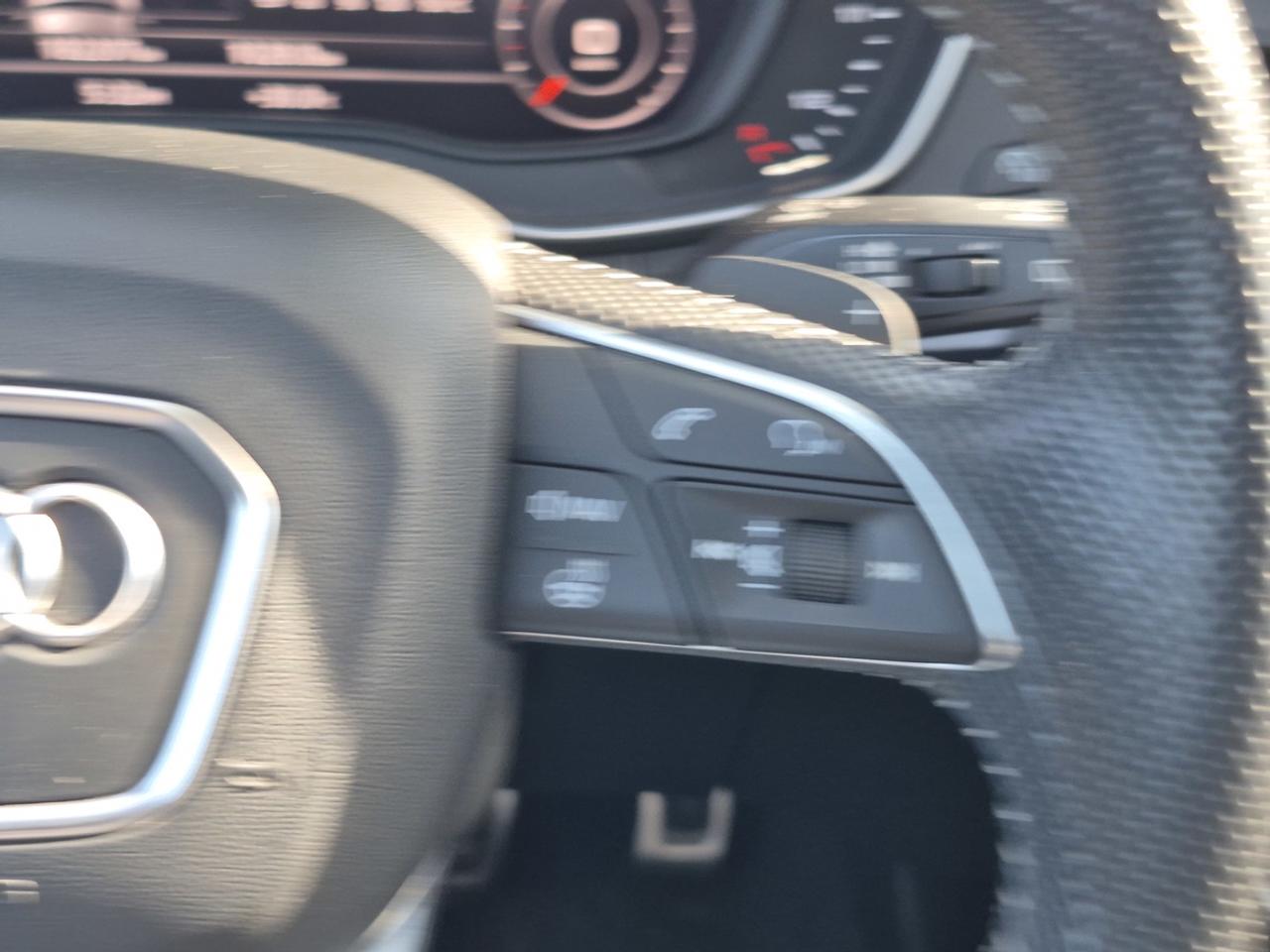 2020 Audi Q5 Technik Photo
