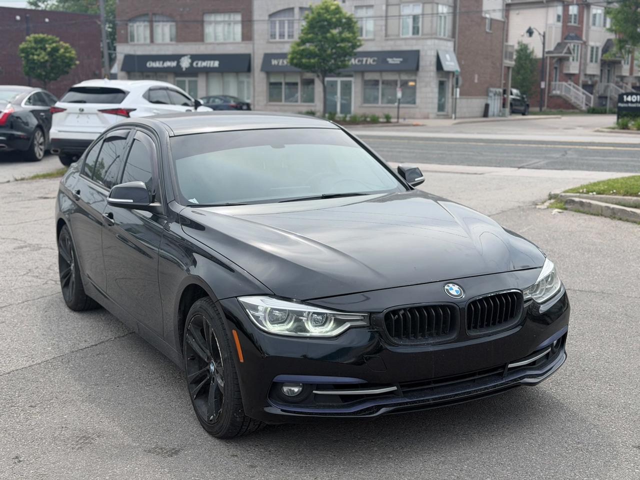 2018 BMW 330i xDrive Photo