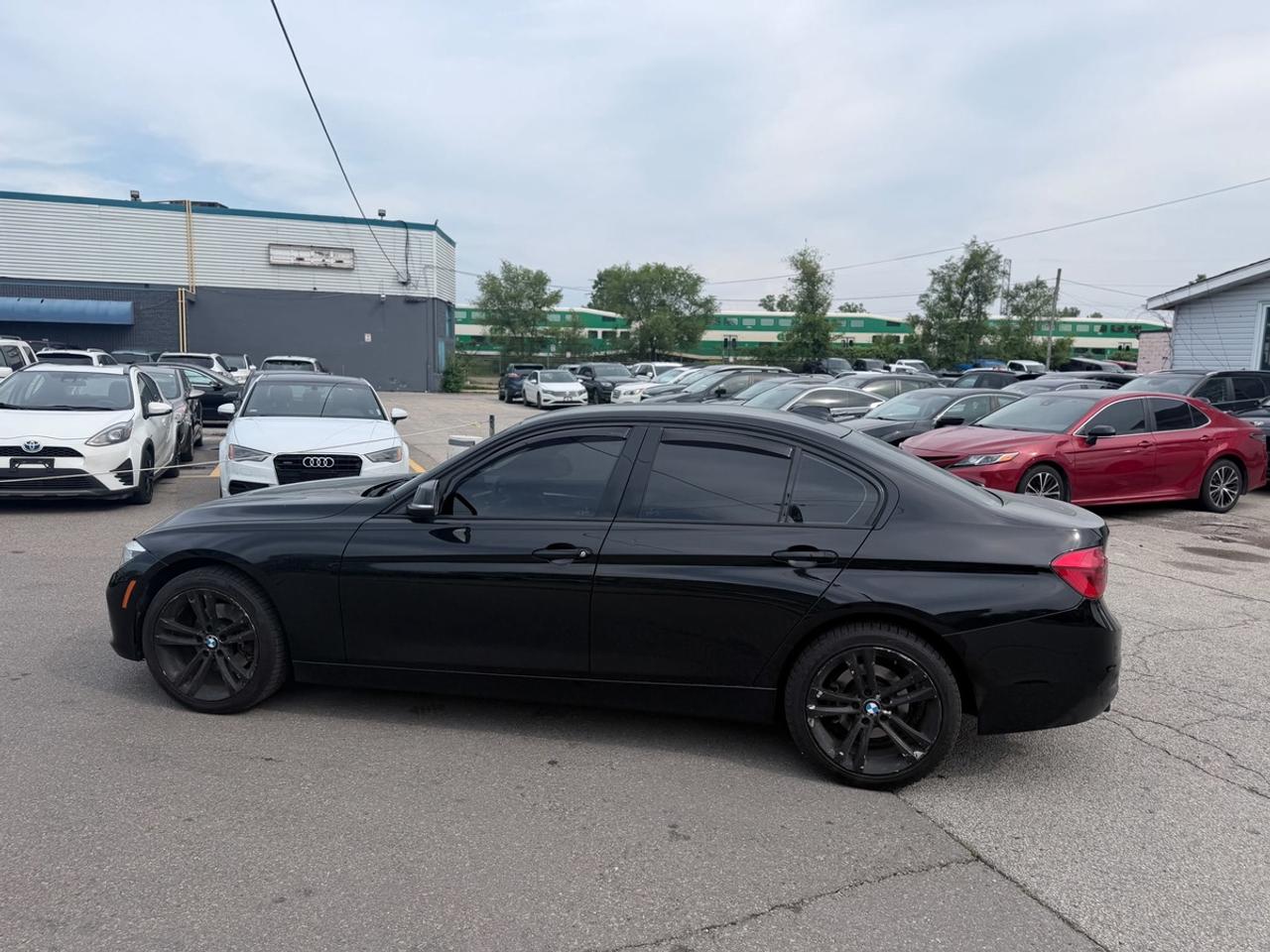 2018 BMW 330i xDrive Photo