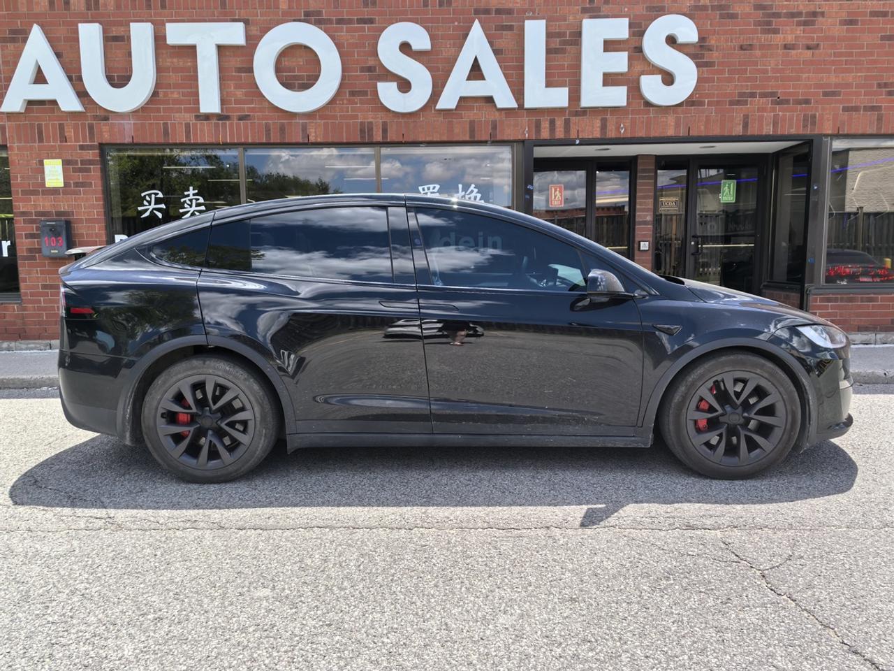 2023 Tesla Model X Base Photo