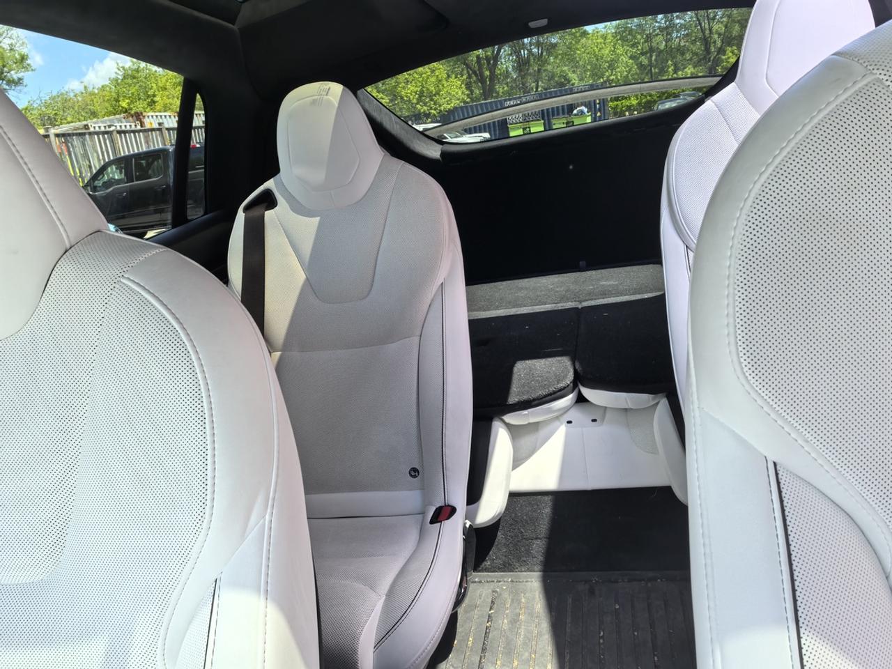 2023 Tesla Model X Base Photo