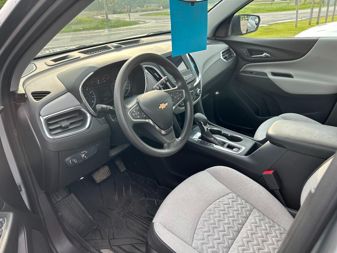 2024 Chevrolet Equinox LS 4dr Front-Wheel Drive Photo