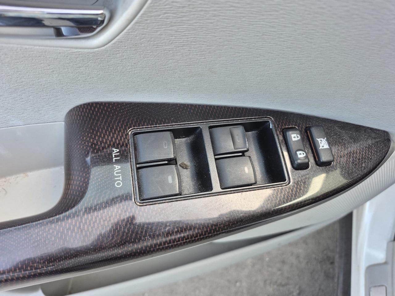 2011 Toyota Venza  Photo