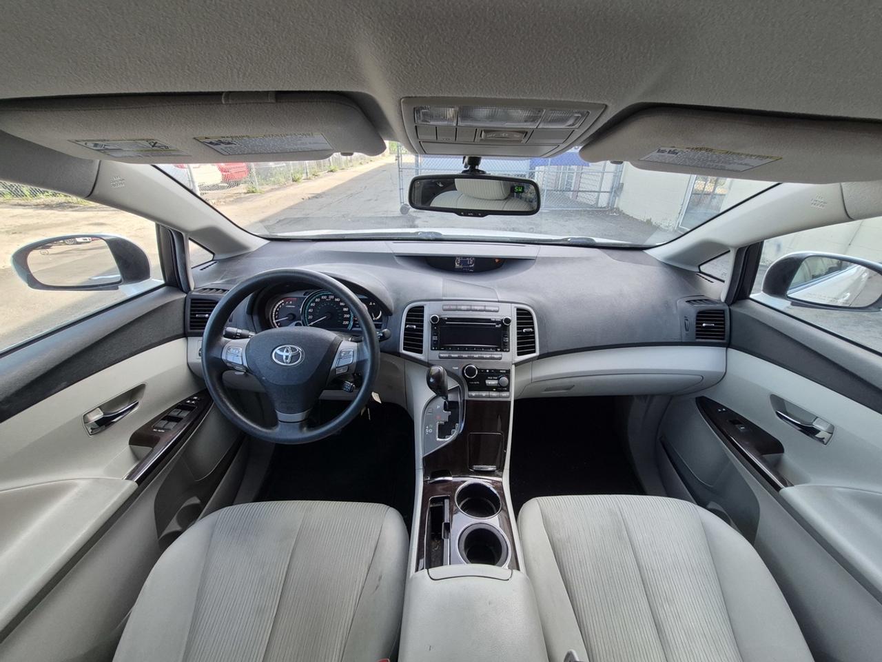 2011 Toyota Venza  Photo