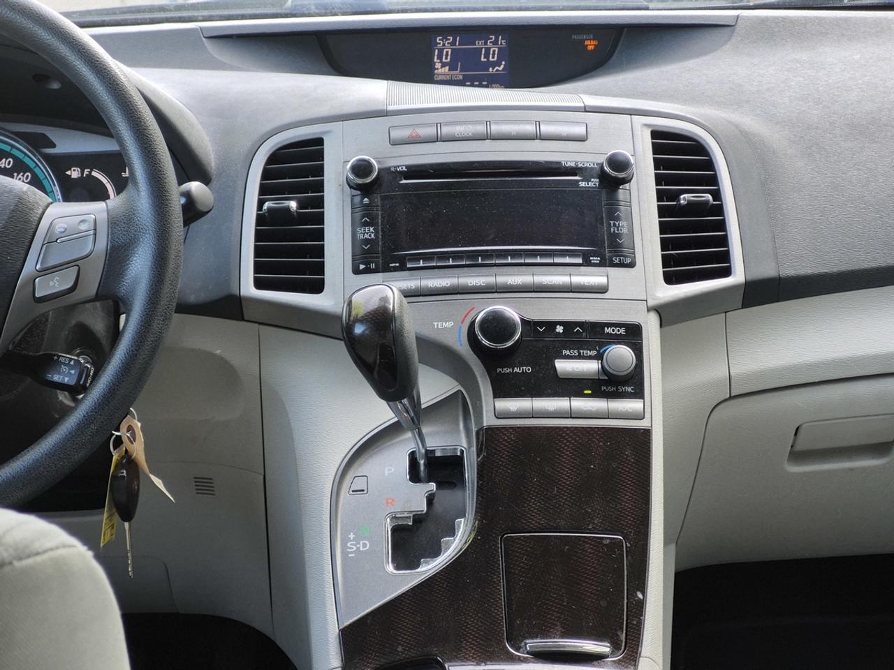2011 Toyota Venza  Photo