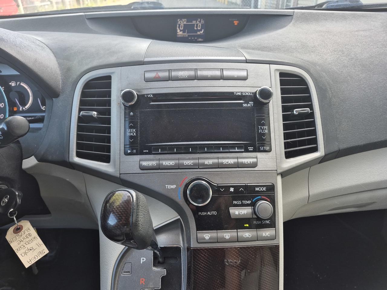 2011 Toyota Venza  Photo