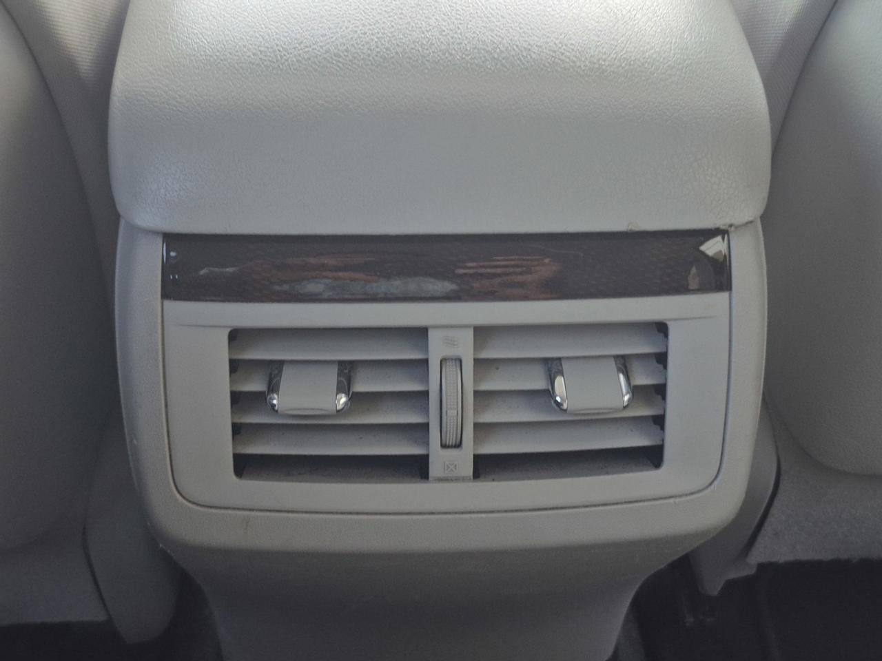 2011 Toyota Venza  Photo