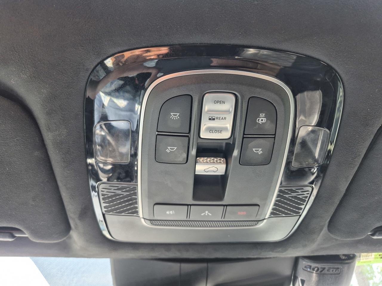2020 Hyundai PALISADE LIMITED Photo