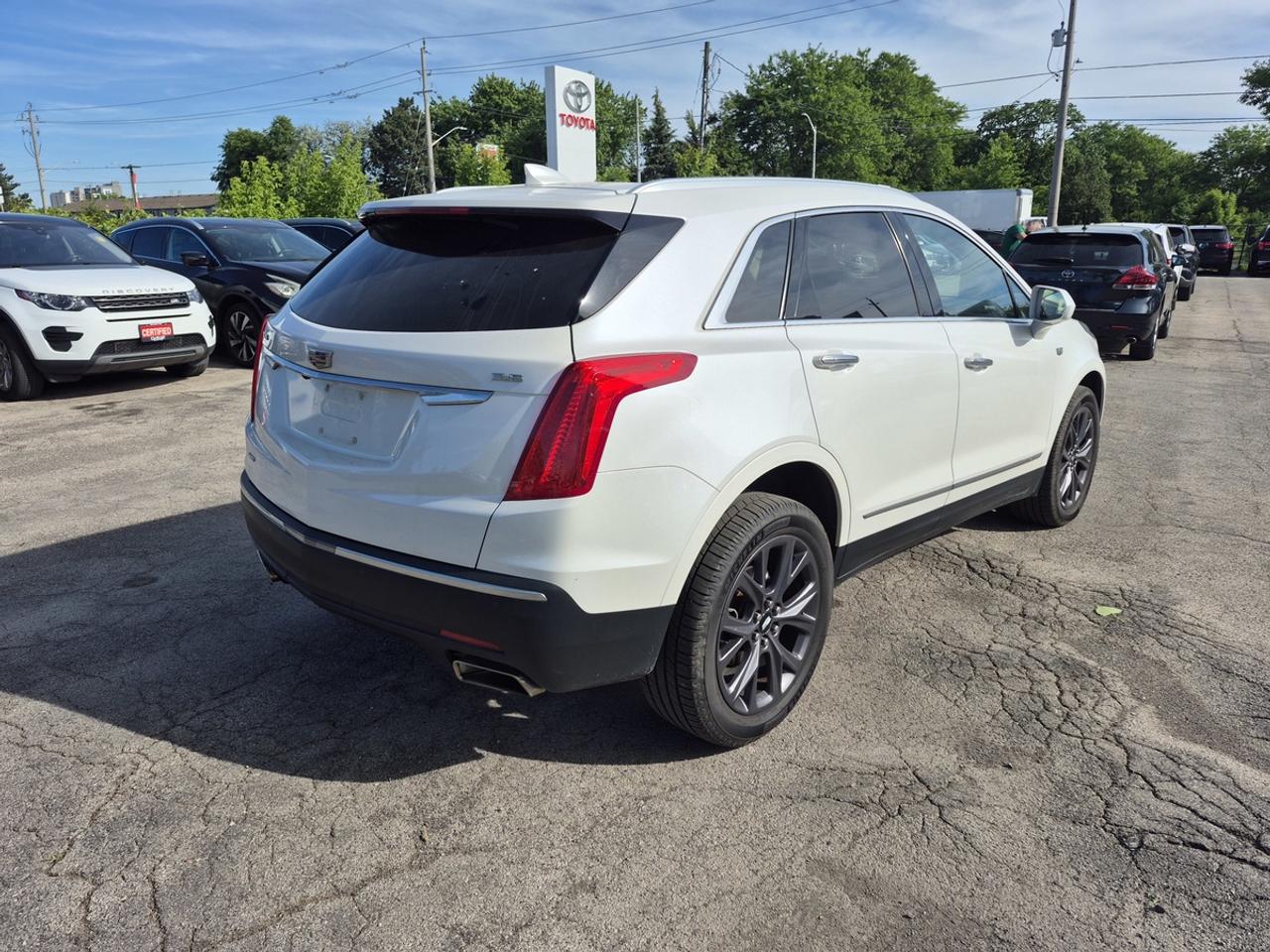 2018 Cadillac XT5 Luxury Photo