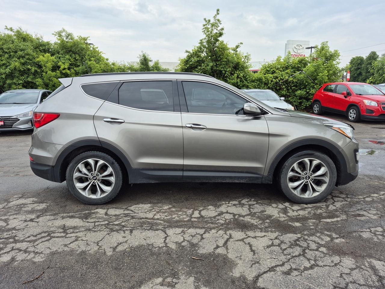 2015 Hyundai Santa Fe Sport GLS Photo
