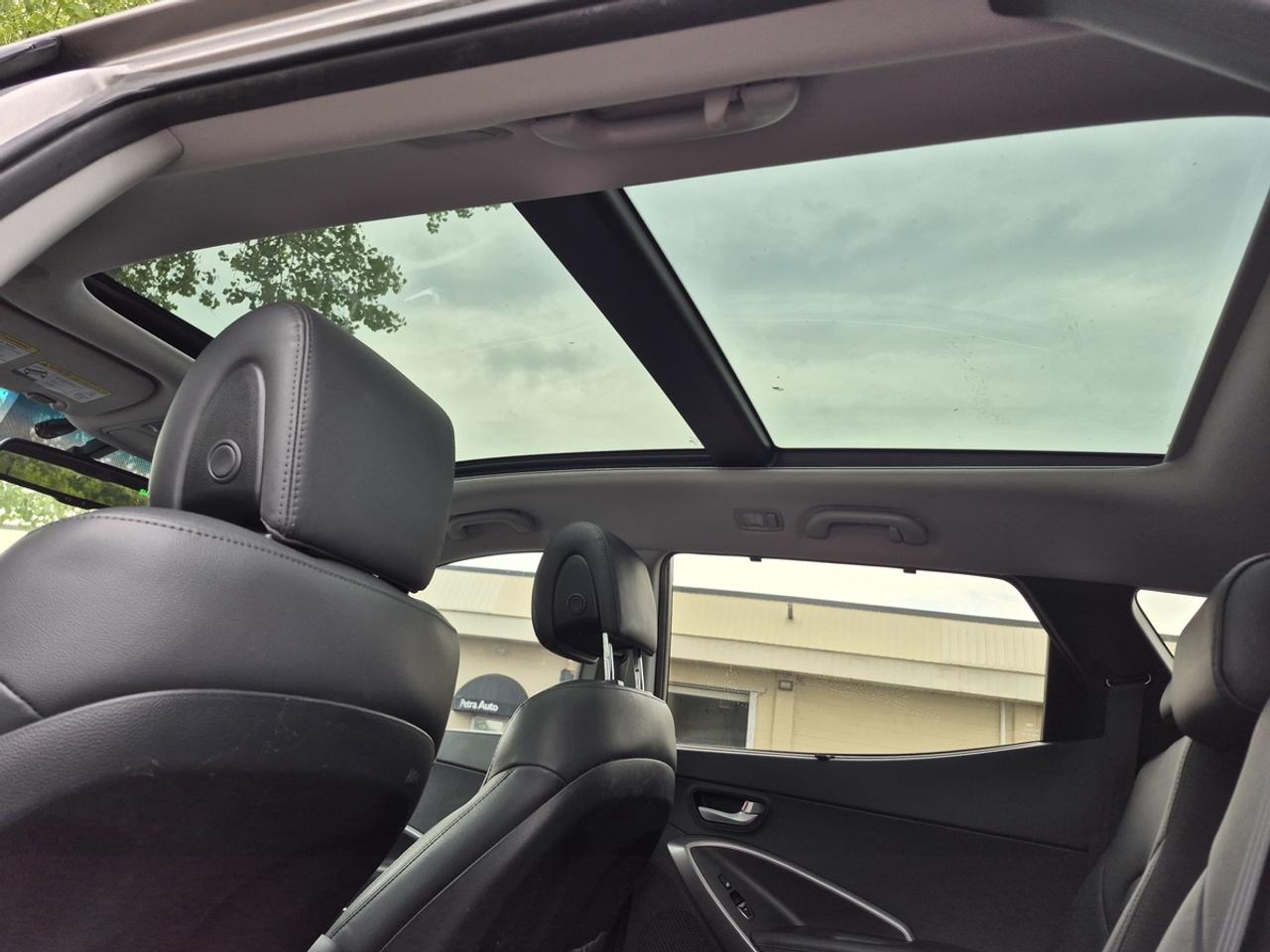 2015 Hyundai Santa Fe Sport GLS Photo