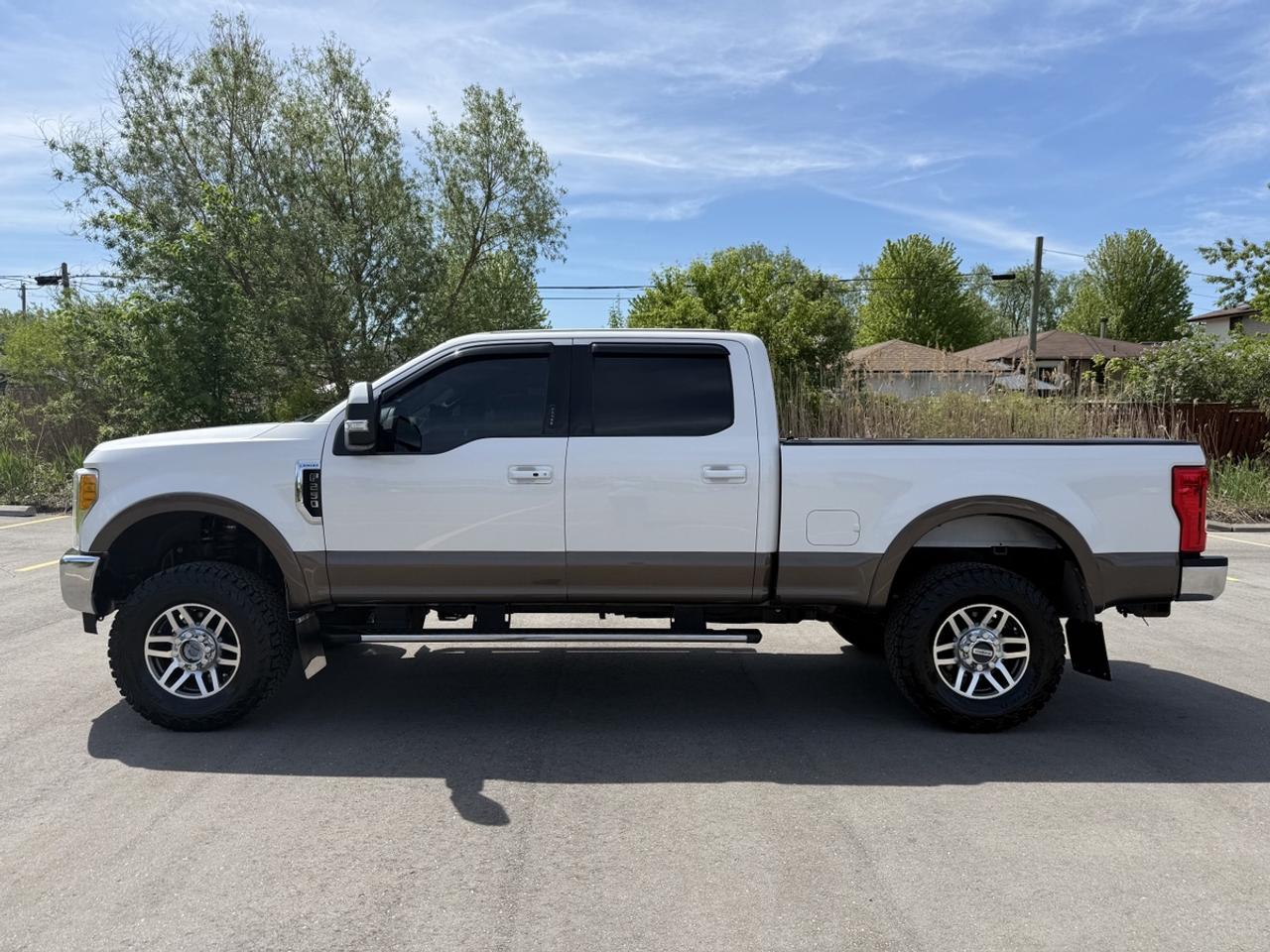 2017 Ford F-250 SUPER DUTY Lariat Photo