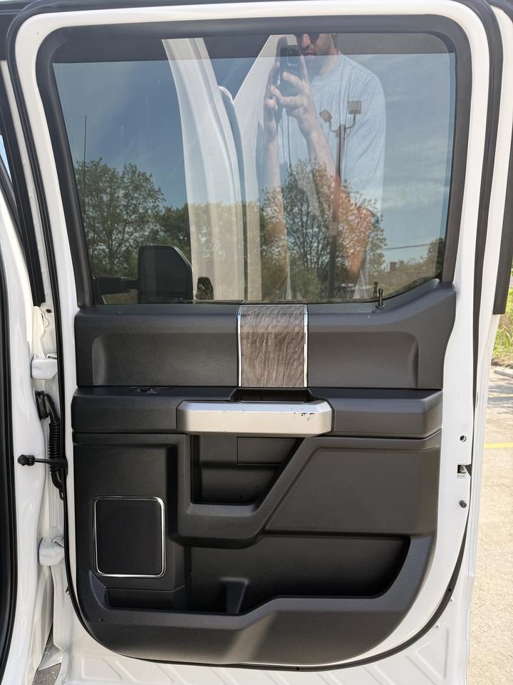2017 Ford F-250 SUPER DUTY Lariat Photo