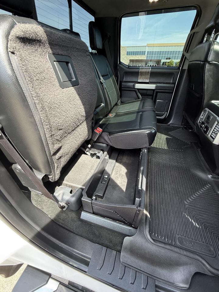 2017 Ford F-250 SUPER DUTY Lariat Photo