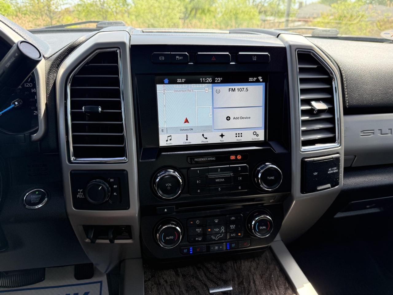 2017 Ford F-250 SUPER DUTY Lariat Photo