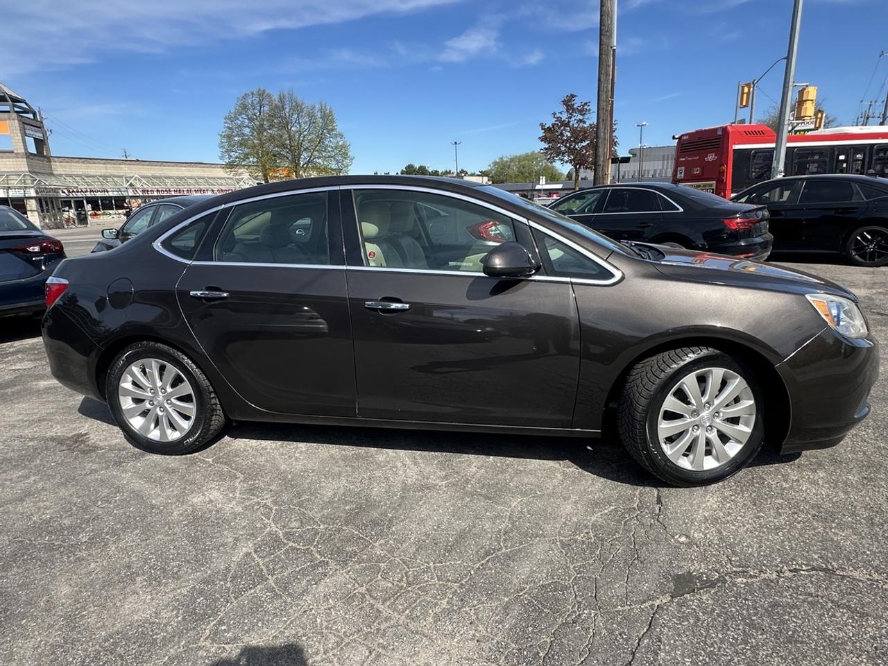 2013 Buick Verano Convenience Photo2