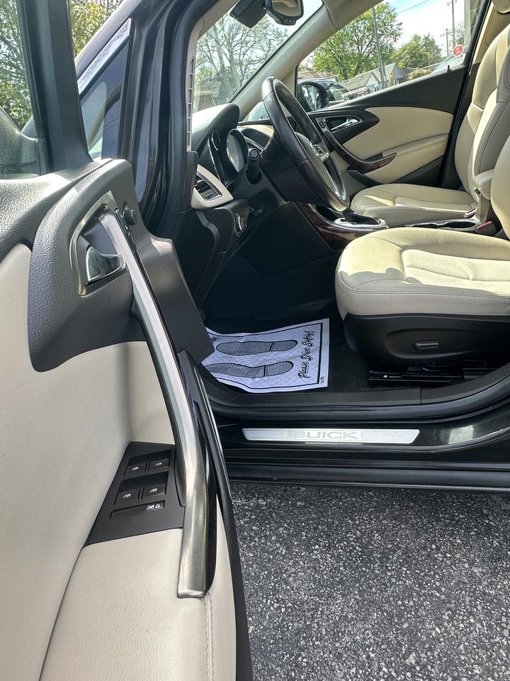 2013 Buick Verano Convenience Photo