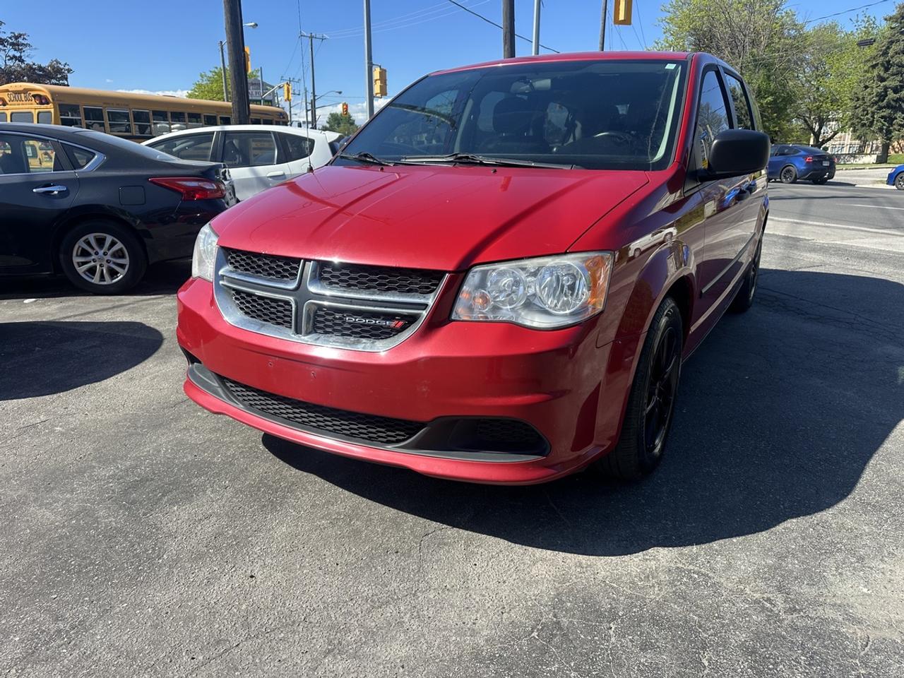 2014 Dodge Grand Caravan SE Photo