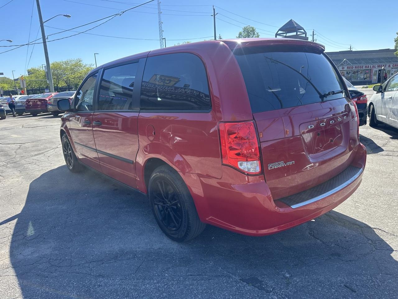 2014 Dodge Grand Caravan SE Photo