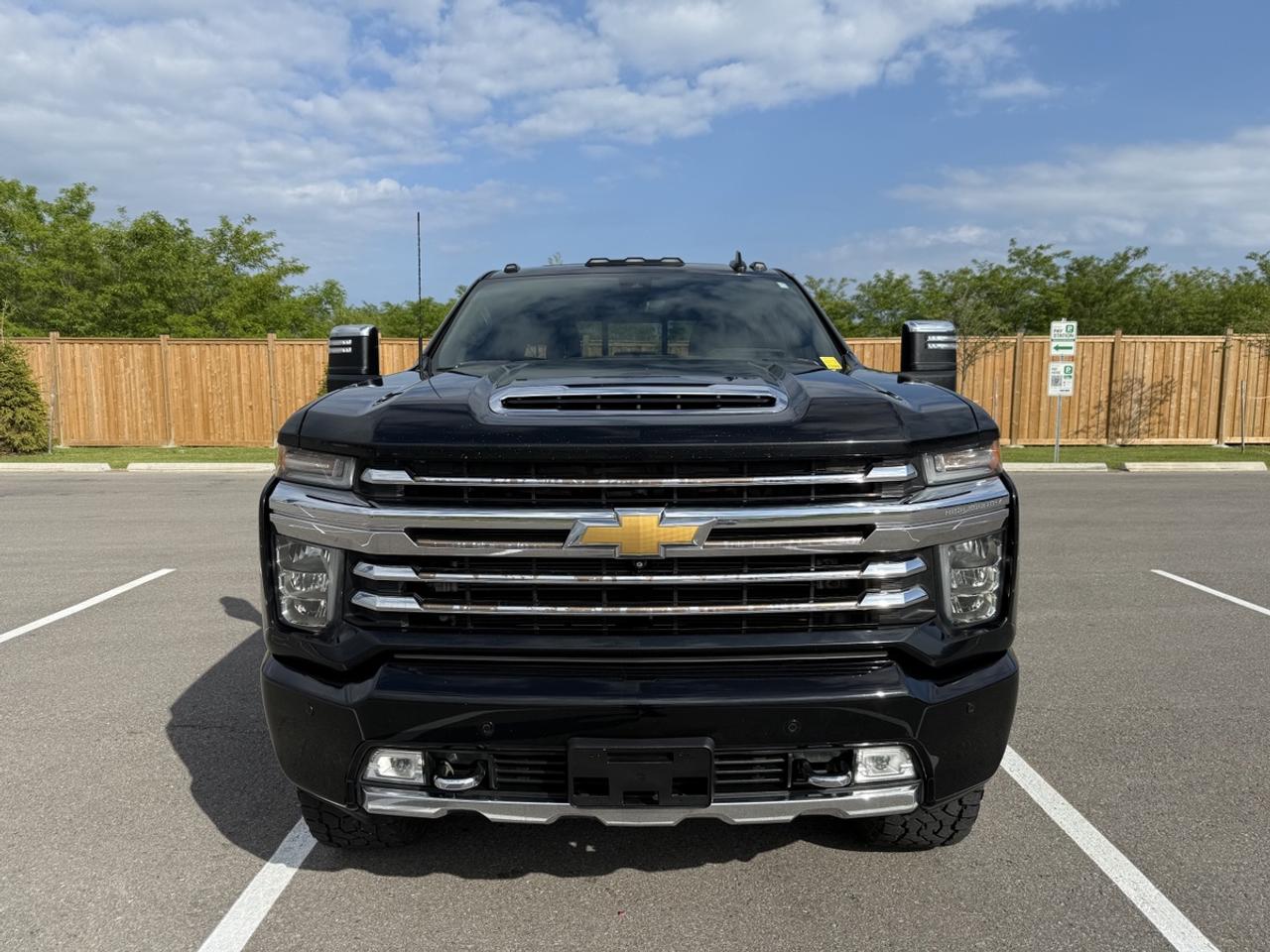 2020 Chevrolet SILVERADO 2500HD High Country Photo