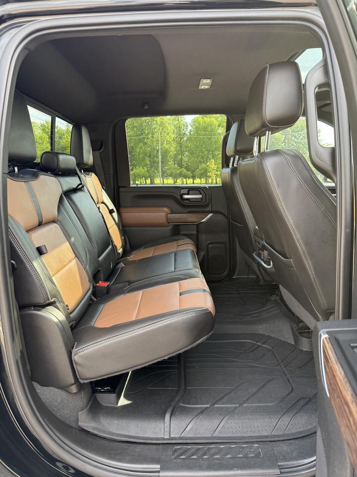 2020 Chevrolet SILVERADO 2500HD High Country Photo