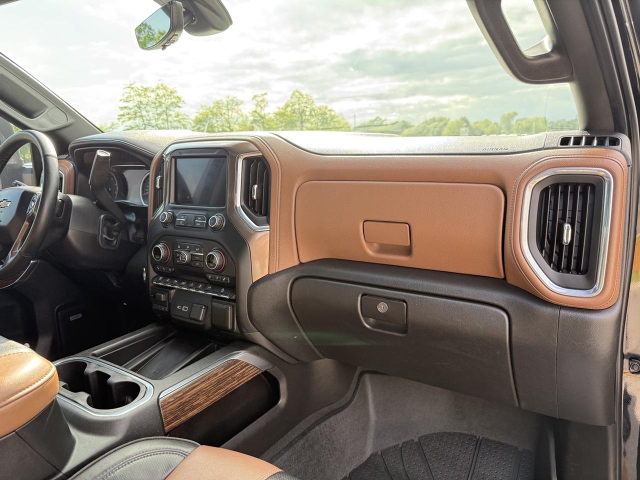 2020 Chevrolet SILVERADO 2500HD High Country Photo