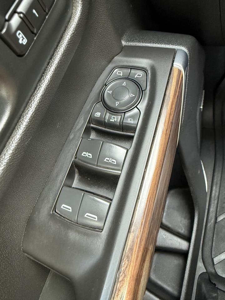 2020 Chevrolet SILVERADO 2500HD High Country Photo
