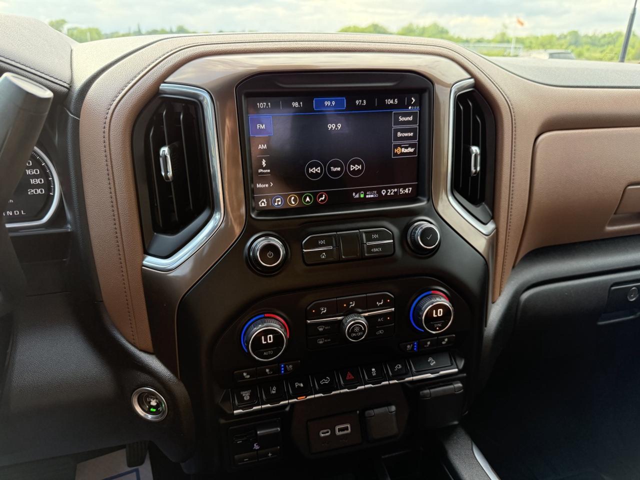 2020 Chevrolet SILVERADO 2500HD High Country Photo