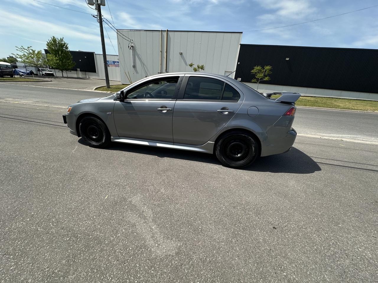 2015 Mitsubishi Lancer ES Photo