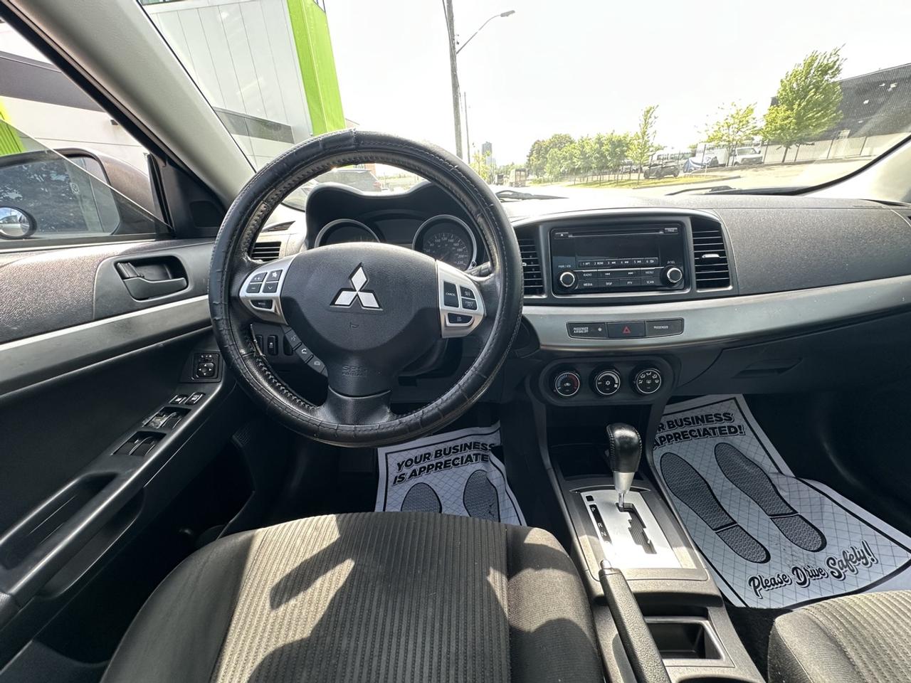 2015 Mitsubishi Lancer ES Photo