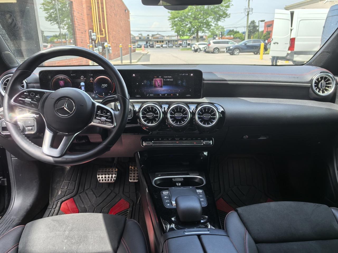 2023 Mercedes-Benz CLA-Class CLA250 Photo