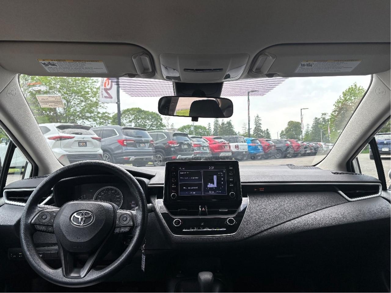 2020 Toyota Corolla LE Photo